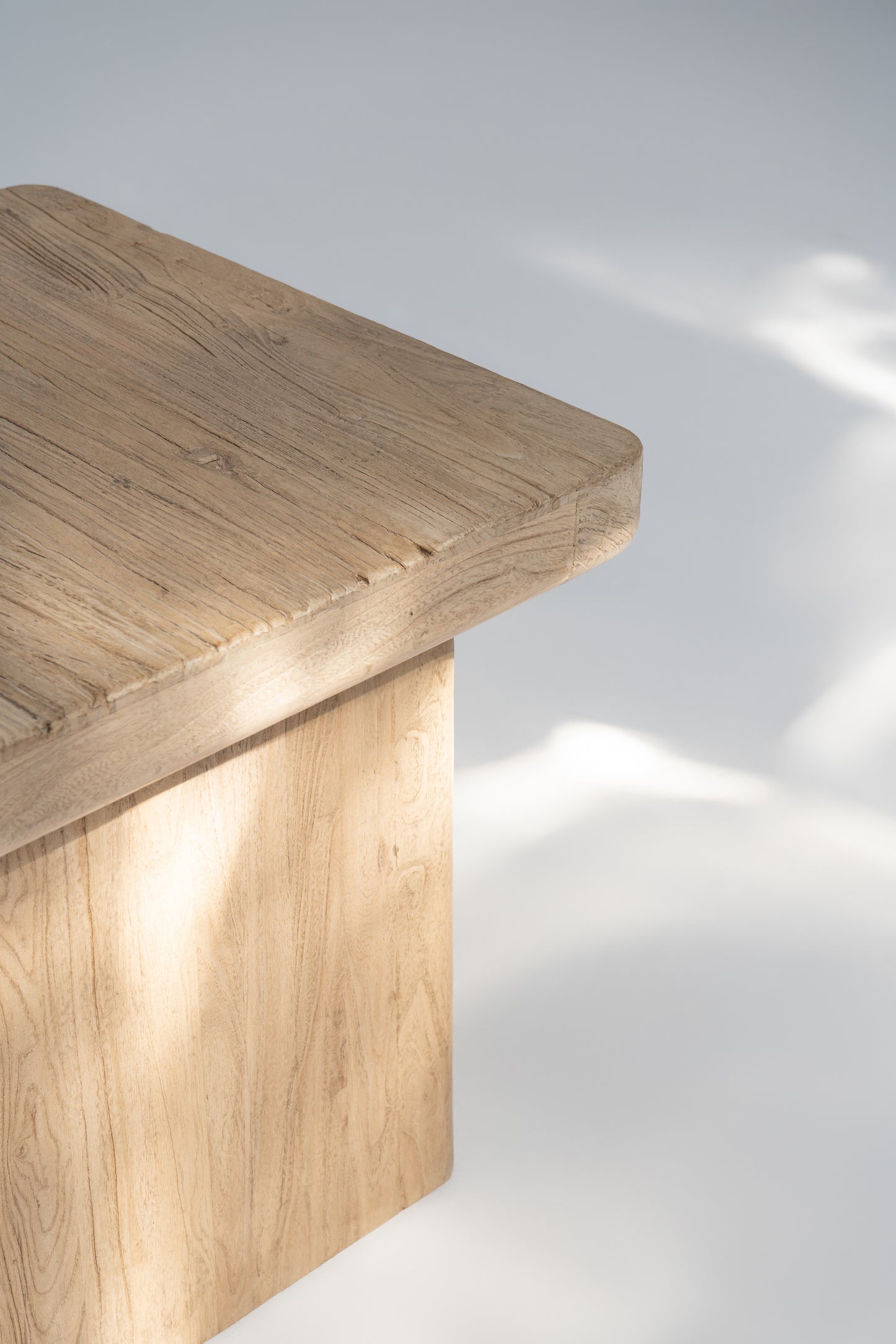 Hortense | Square table