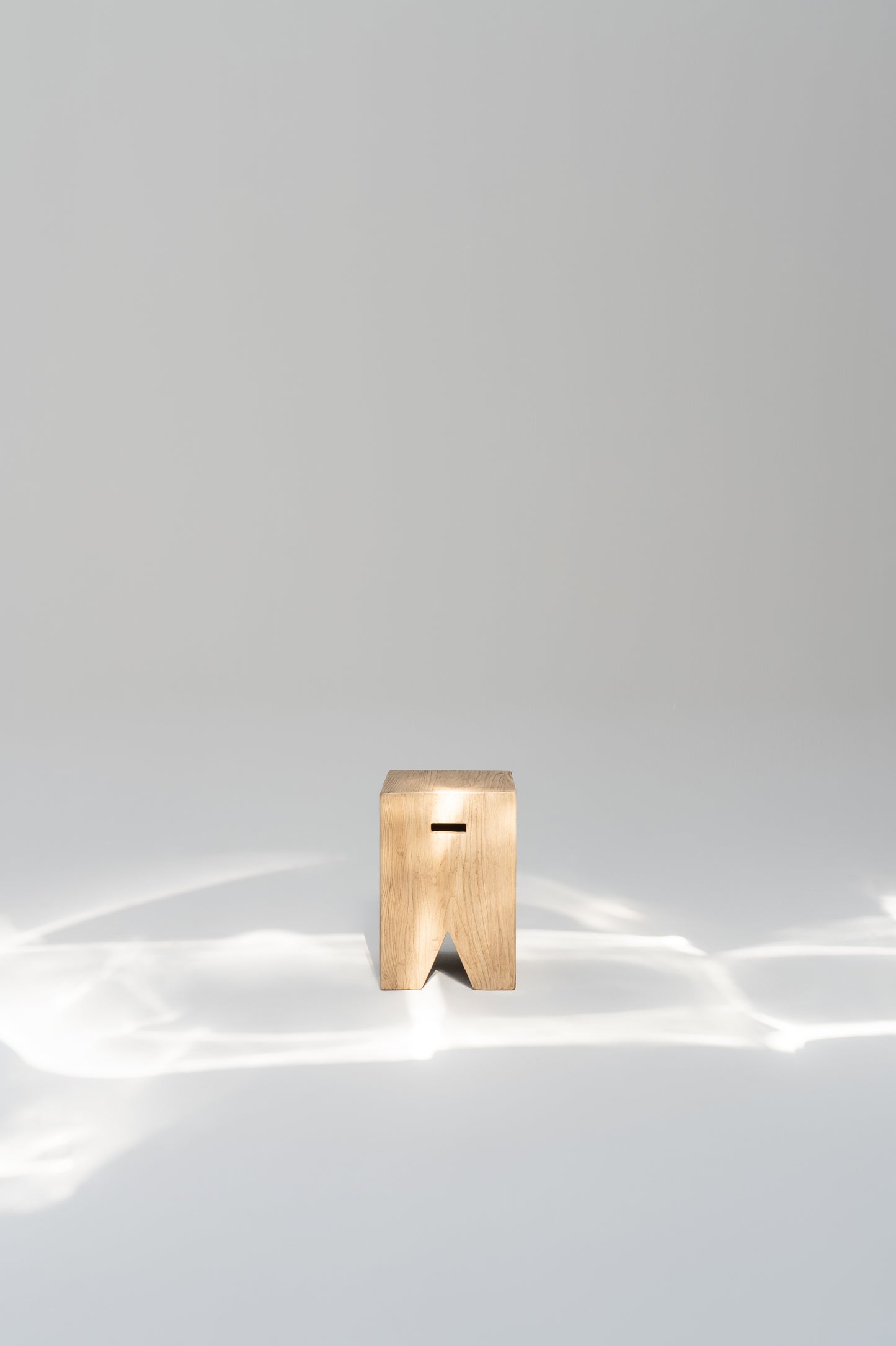 Amira | Side table