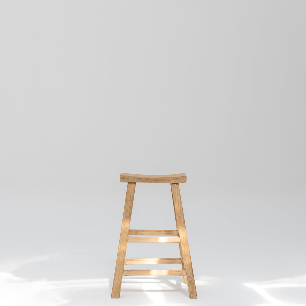 Gaelle | Square bar stool