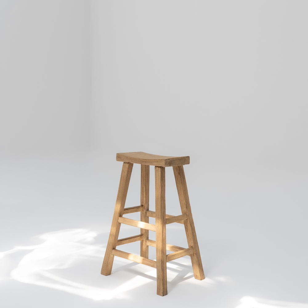 Gaelle | Square bar stool