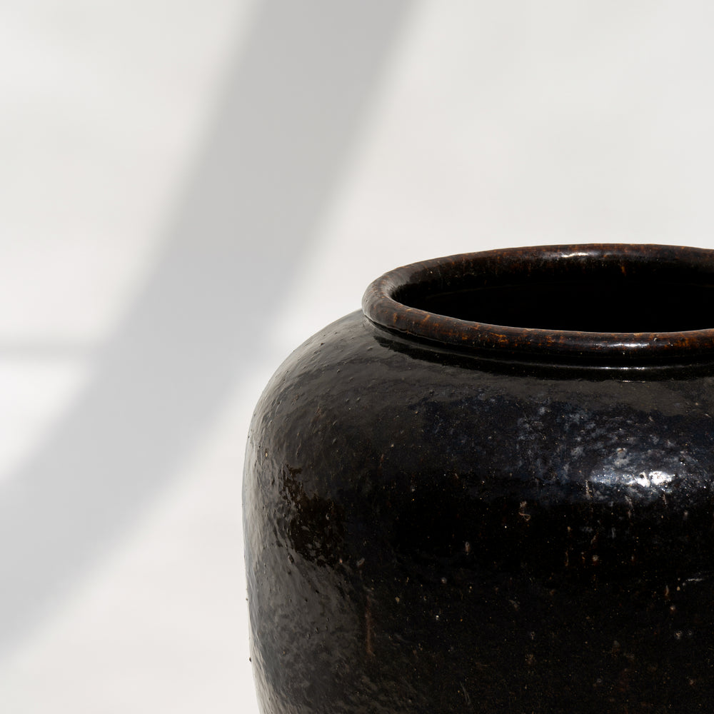 
                  
                    Chloe | Jar
                  
                