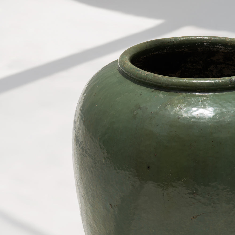 
                  
                    Chloe | Jar
                  
                