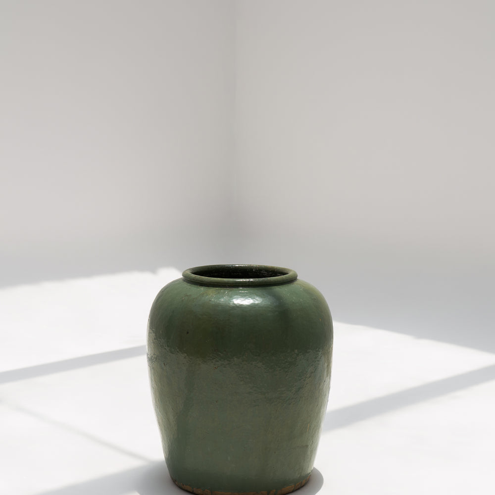 
                  
                    Chloe | Jar
                  
                